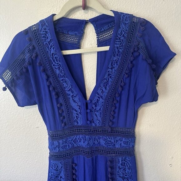The Jetset Diaries Blue Embroidered Jumpsuit $295 V Neck Sz XS Revolve Maxi - Picture 4 of 10